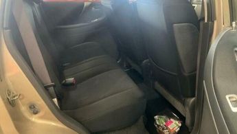 Suzuki Liana 1.6 GLX 5dr
