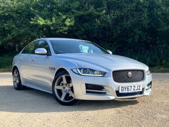 Jaguar XE R-SPORT