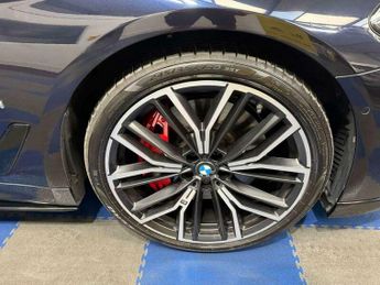 BMW 5 SERIES 3.0 530d xDrive M Sport MHEV Auto 4WD 5dr