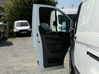 Ford Transit Custom 2.0 300 EcoBlue Leader L1 H1 Euro 6 (s/s) 5dr