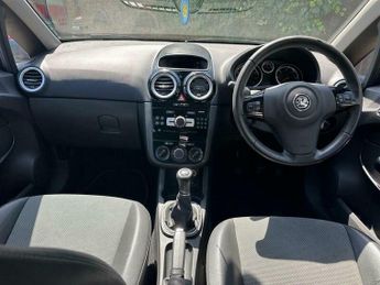 Vauxhall Corsa 1.2i 16v Design 5dr (a/c)