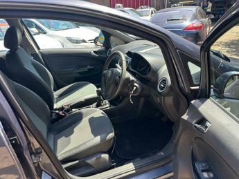 Vauxhall Corsa 1.2i 16v Design 5dr (a/c)