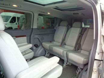 Mercedes-Benz Qashqai 3.5 Ambiente RWD L4 H1 5dr