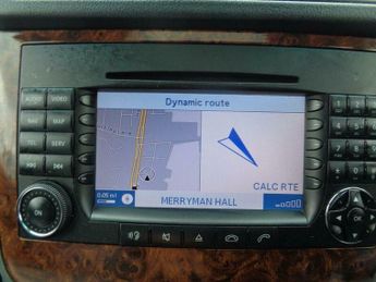 Mercedes-Benz Qashqai 3.5 Ambiente RWD L4 H1 5dr