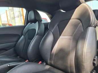 Audi A1 TFSI S LINE STYLE EDITION