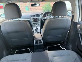 Volkswagen Golf 1.6 TDI BlueMotion Tech SE DSG Euro 5 (s/s) 5dr