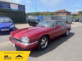 Jaguar XJ 4.0