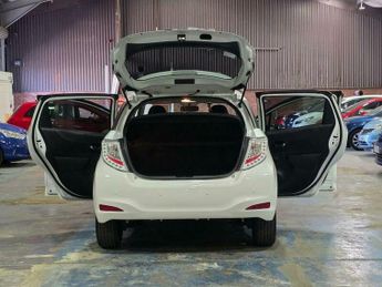 Toyota Yaris 1.33 Dual VVT-i Trend Multidrive S Euro 5 5dr