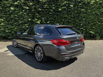 BMW 5 SERIES 520d M SPORT TOURING