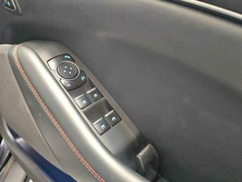 Ford Mustang Standard Range 70kWh AWD 5dr