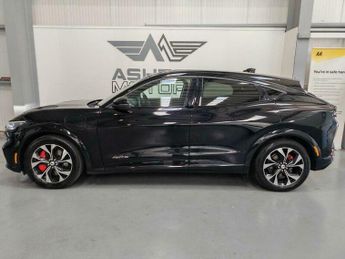Ford Mustang Standard Range 70kWh AWD 5dr