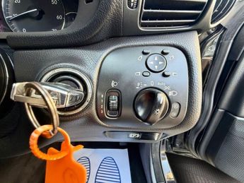 Mercedes C Class C180K SE