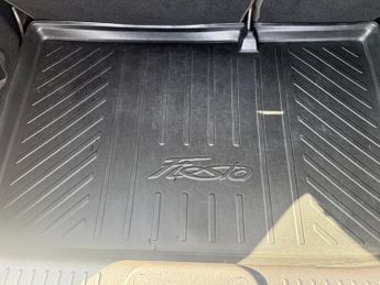 Ford Fiesta TITANIUM £20 TAX+CRUISE+B/TOOTH+3 KEYS