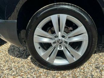 Skoda Karoq 1.6 TDI SE L SUV 5dr Diesel DSG Euro 6 (s/s) (115 ps)