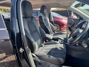 Skoda Karoq 1.6 TDI SE L SUV 5dr Diesel DSG Euro 6 (s/s) (115 ps)