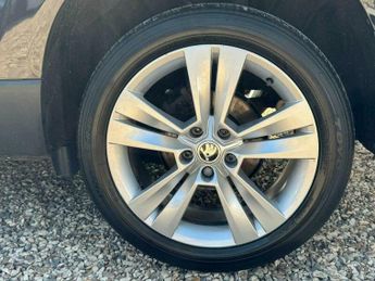 Skoda Karoq 1.6 TDI SE L SUV 5dr Diesel DSG Euro 6 (s/s) (115 ps)