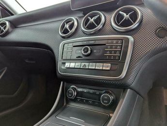 Mercedes-Benz A Class 2.1 A200d Sport (Executive) 7G-DCT Euro 6 (s/s) 5dr