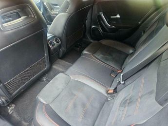 Mercedes-Benz A Class 1.5 A180d AMG Line 7G-DCT Euro 6 (s/s) 5dr