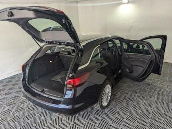 Vauxhall Astra 1.4i Turbo Elite Nav Sports Tourer Auto Euro 6 (s/s) 5dr