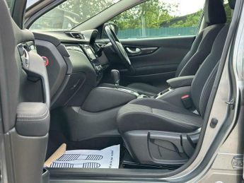 Nissan Qashqai 1.2 DIG-T N-Connecta XTRON 2WD Euro 6 (s/s) 5dr