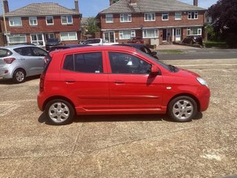 Kia Picanto 1.1 Red Hatchback 5dr Petrol Manual (118 g/km, 64 bhp)
