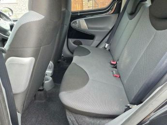 Toyota AYGO 1.0 VVT-i Black MultiMode Euro 4 5dr