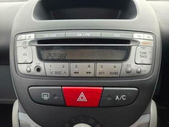 Toyota AYGO 1.0 VVT-i Black MultiMode Euro 4 5dr