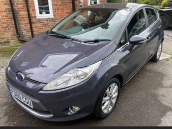 Ford Fiesta 1.4 Zetec Hatchback 5dr Petrol Automatic (154 g/km, 94 bhp)