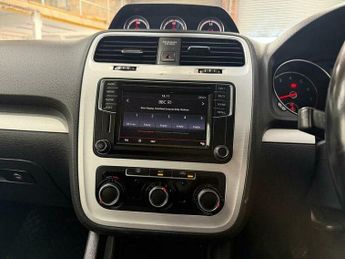 Volkswagen Scirocco 1.4 TSI Euro 6 (s/s) 3dr