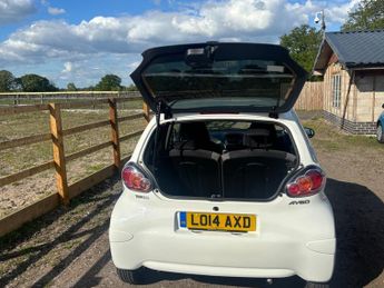 Toyota AYGO VVT-I MODE MM AC