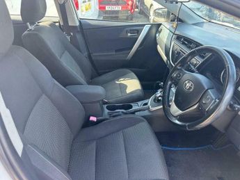 Toyota Auris 1.8 VVT-h Icon CVT Euro 5 (s/s) 5dr