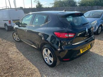 Renault Clio 1.2 16V Dynamique MediaNav Euro 5 5dr
