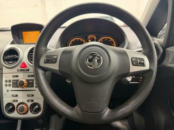 Vauxhall Corsa 1.2i ecoFLEX 16V Exclusiv Euro 5 (s/s) 5dr (A/C)