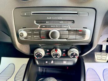 Audi A1 TFSI S LINE BLACK EDITION NAV