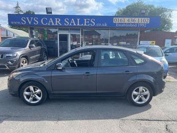 Ford Focus 1.6 TDCi DPF Zetec Hatchback 5dr Diesel Manual (115 g/km, 108 bh
