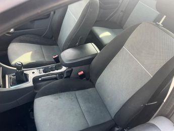 Ford Focus 1.6 TDCi DPF Zetec Hatchback 5dr Diesel Manual (115 g/km, 108 bh