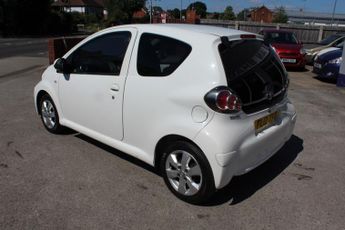 Toyota AYGO VVT-I FIRE