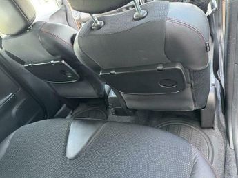 Nissan Note 1.6 16V Tekna Auto Euro 5 5dr