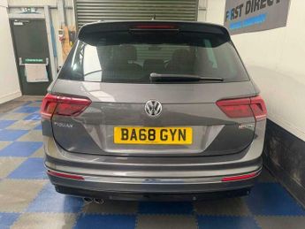 Volkswagen Tiguan 2.0 Tiguan R-Line TDI 4Motion Semi-Auto 4WD 5dr