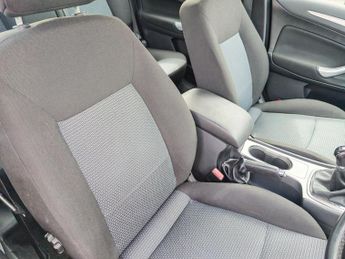 Ford Mondeo ZETEC 145