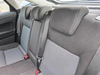 Ford Mondeo ZETEC 145