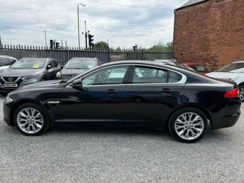 Jaguar XF 2.2d Luxury Auto Euro 5 (s/s) 4dr