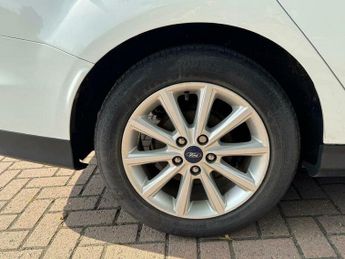 Ford Focus 1.6 Titanium Powershift Euro 6 5dr