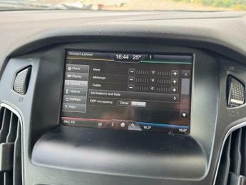 Ford Focus 1.6 Titanium Powershift Euro 6 5dr