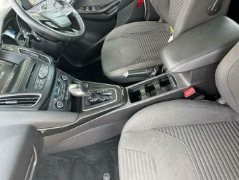 Ford Focus 1.6 Titanium Powershift Euro 6 5dr