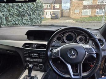 Mercedes-Benz C Class 2.1 C220 CDI BlueEfficiency AMG Sport Plus G-Tronic+ Euro 5 (s/s