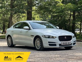 Jaguar XE D SE