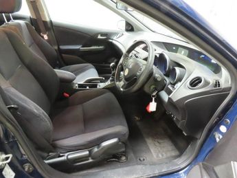 Honda Civic I-DTEC ES