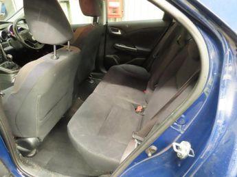 Honda Civic I-DTEC ES