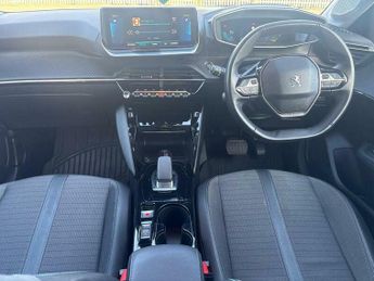 Peugeot 208 50kWh Allure Auto 5dr